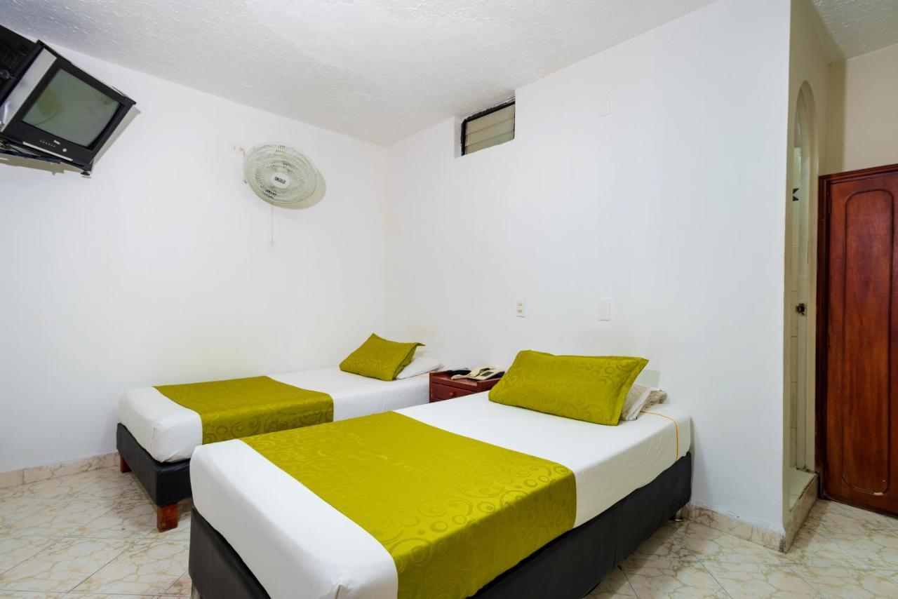 Ayenda 1234 Imperio 70 Hotell Medellín Exteriör bild